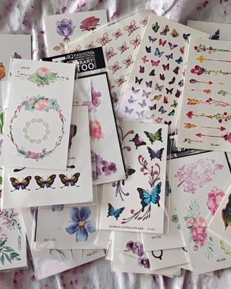 Set 150 pezzi tatuaggi temporanei tutti diversi