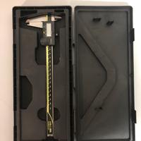 Calibro Mitutoyo 200 mm