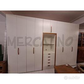 ARMADIO 8 ANTE A SOFFIETTO CON CASSETTIERA E RIPIA