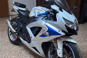 Gsxr 600 2010