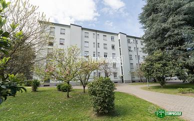 AMPIO DUE LOCALI TRASFORMABILE A TRILOCALE