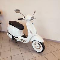 Piaggio Vespa 50 Nuove Immatric. KM Zero