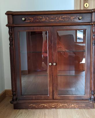 vetrinetta intarsio legno scuro lucidato