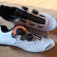 Scarpe ciclismo Ekoi nuove ultra traspiranti