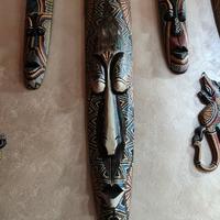 Maschere e Geki in legno