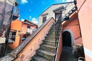 Poli: appartamento centro storico