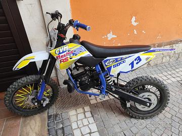 Cross 50 CVM
