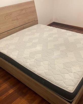 Letto con materasso