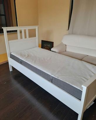 Letto singolo Ikea Hemnes + materasso