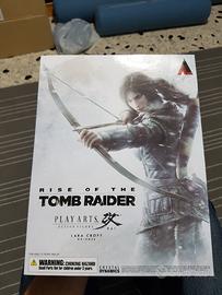 Play Arts Kai Lara Croft Rise of Tomb Raider Nuovo