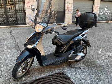 Piaggio scooter liberty 125cc  abs