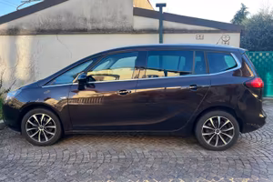 Opel zafira sport tourer benzina/metano 7 posti