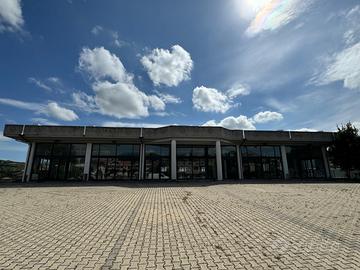 Immobile commerciale