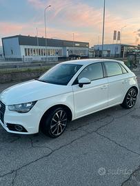 Audi a1 1.6 tdi 90 cv