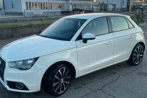 Audi a1 1.6 tdi 90 cv