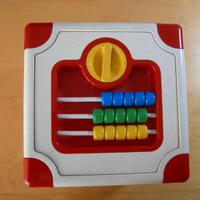 Cubo giocattolo a incastro