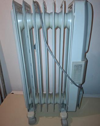 RADIATORE TERMOSIFONE AD OLIO DELONGHI a RHO