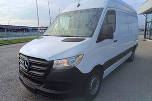 Mercedes Benz Sprinter 311 cdi L2H2 - 02/2022