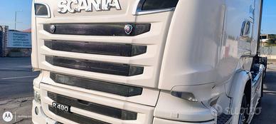 Scania R490 serie stream line cabina media