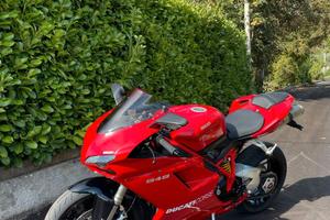 Ducati 848
