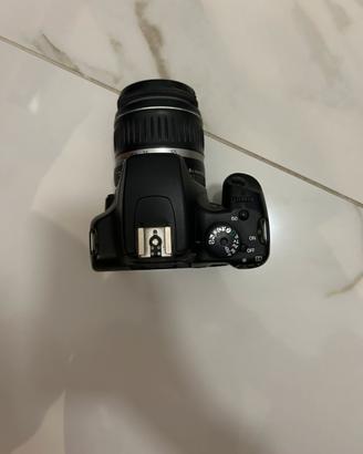 Reflex Canon 1000D