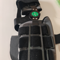 Tutore ginocchio post operatoria regolabile