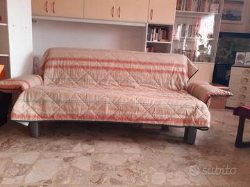 Divano letto con rete ortopedica 