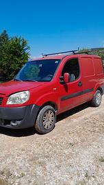 Fiat Doblo a metano.