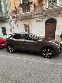 Nissan qashqai my 2018 tekna 131 iperfull 1.6 dci