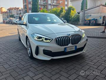 BMW Serie 1 (F40) 118d 5p. Msport