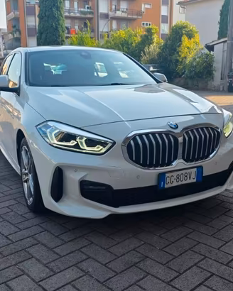 BMW Serie 1 (F40) 118d 5p. Msport