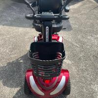 Scooter elettrico per anziani