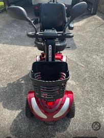 Scooter elettrico per anziani