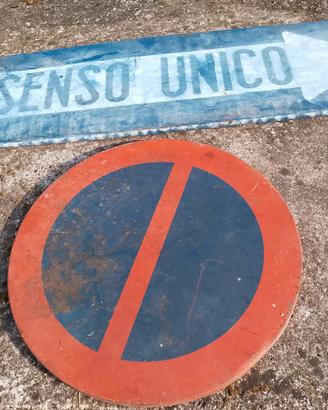 Cartelli divieto vintage