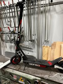 Monopattino aprilia