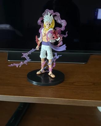 Luffy gear 5 figura 17cm e altri due mini figure