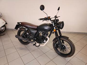 Mash Seventy 125 solo 2032 km