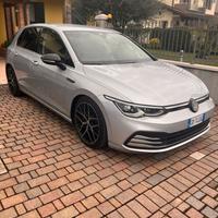 Volkswagen Golf 8 2.0 tdi style