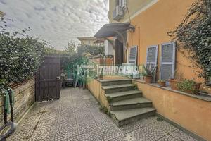 SOLUZIONE INDIPENDENTE ZONA CENTRALE IN BUONE COND