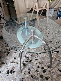  Tavolino moderno in vetro – 2 ripiani – come nuov