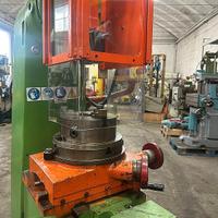 Stozzatrice Cabe 170 ST con divisore e protezione