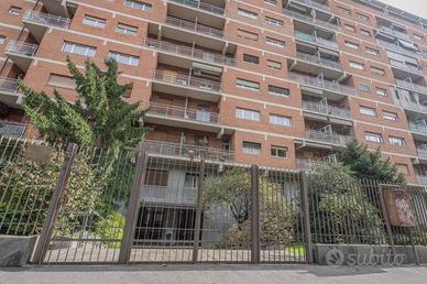 Immobile di 150 m² con 2 locali a Torino