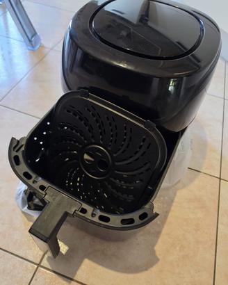 Friggitrice ad aria Russel Hobbs 8 litri