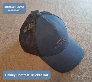 Oakley Contrast Trucker col.nero/blu *NEW