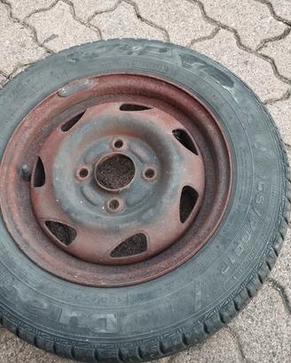 Gomme e cerchi R13 Fiesta usati
