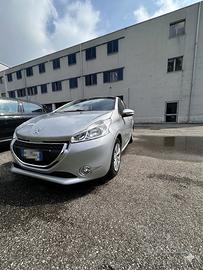 Peugeot 208 1.2 PureTech 5 porte