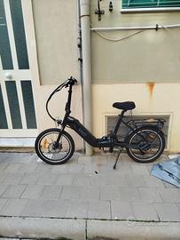 Bici elettrica pieghevole Vivo