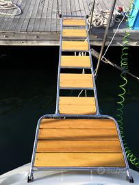 Plancetta di poppa con passerella/scaletta