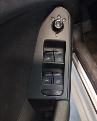 Comando vetri ant sx AUDI A4 del 2011