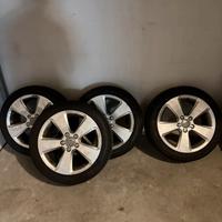 Gomme invernali con cerchio in lega originale audi